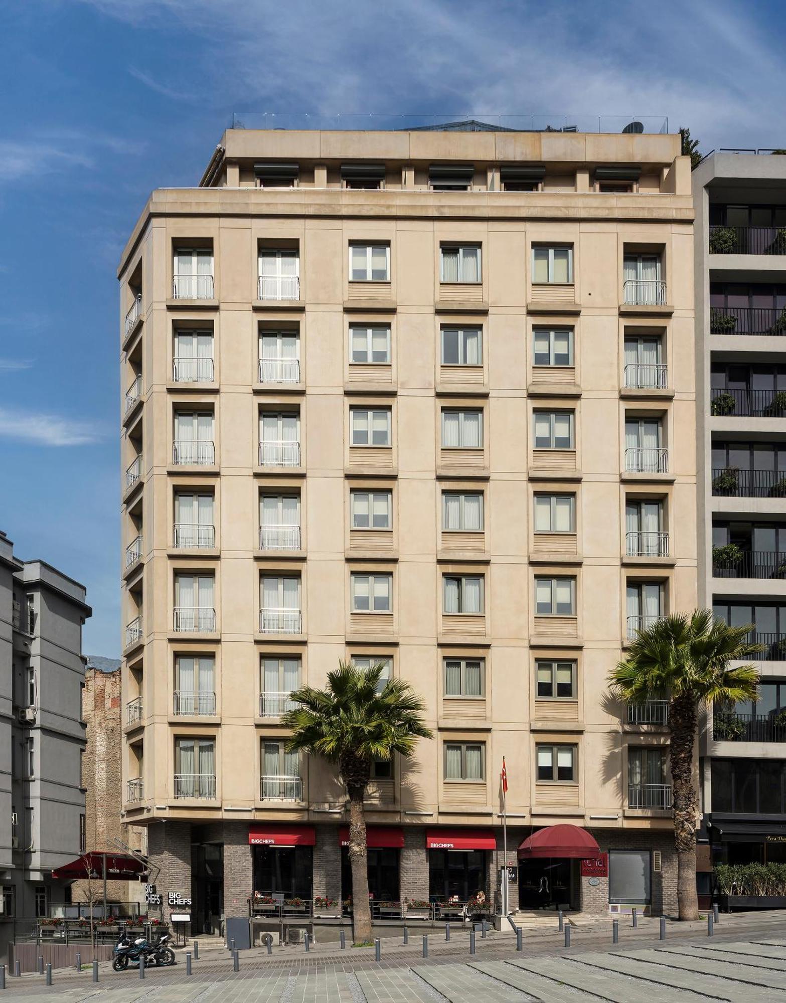 Continental Pera Otel 4*